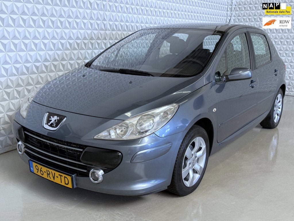 Peugeot 307 1.6-16V Griffe CRUISE-LEER-PDC-TREKHAAK (2005), Auto's, Peugeot, Bedrijf, Te koop, Airbags, Airconditioning, Automatische klimaatregeling