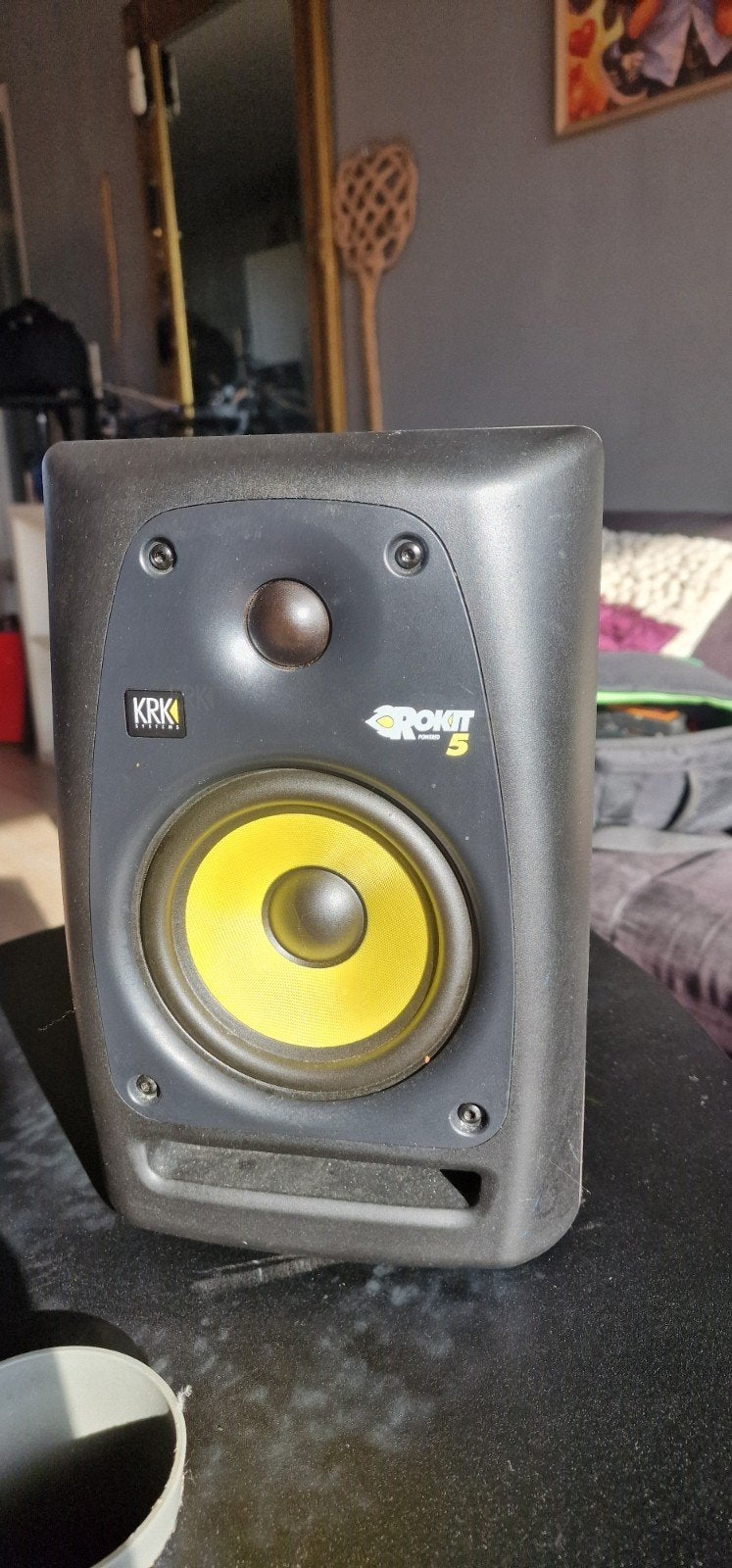 KRK Rokit 5 G2 Studiomonitor - Gebruikt, Studiomonitor, Gebruikt, Inclusief kabels, Ophalen of Verzenden