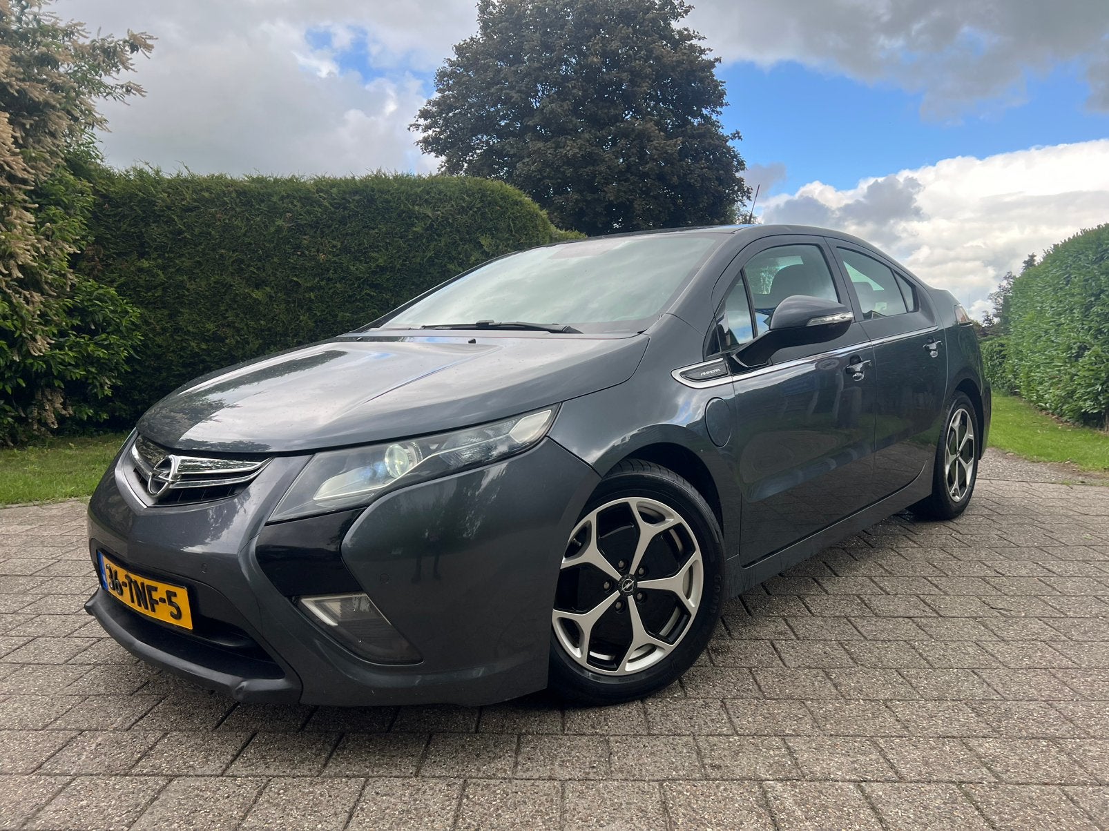 Opel Ampera 1.4 Hybride 2012 Grijs EXPORT, Auto's, Automaat, Euro 5, 86 pk, Ampera