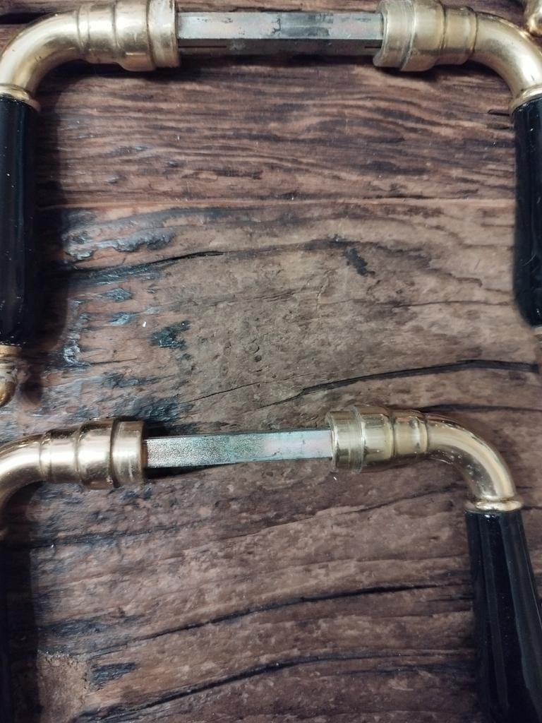 Antieke deurklinken messing met zwart handvat, Ophalen of Verzenden, Gebruikt, Koper of Messing, Klink of Kruk