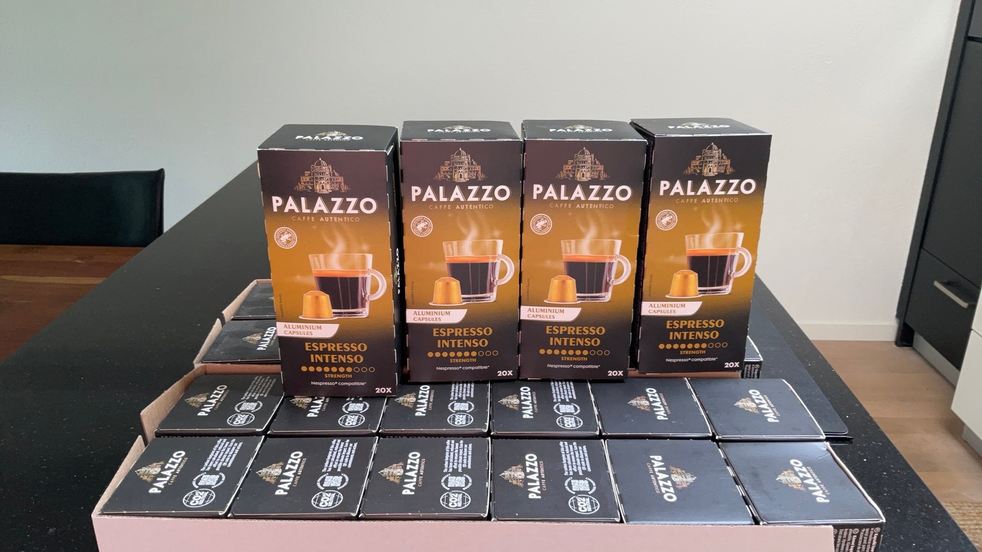 Espresso Intenso aluminium capsules., Ophalen