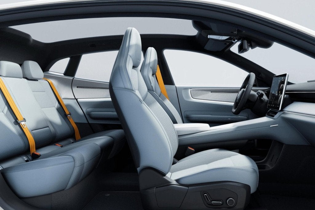 Polestar 4 Long Range Single motor 100 kWh Plus/Pro/Pilot PA, 100 kWh, Zwart, 2205 kg, SUV of Terreinwagen