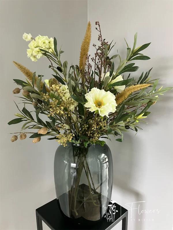 Zijden silk boeket met rustige tinten NIEUW!, Binnen, Info@flowersbymirjam.nl, Nieuw, Transformatorstraat 6a