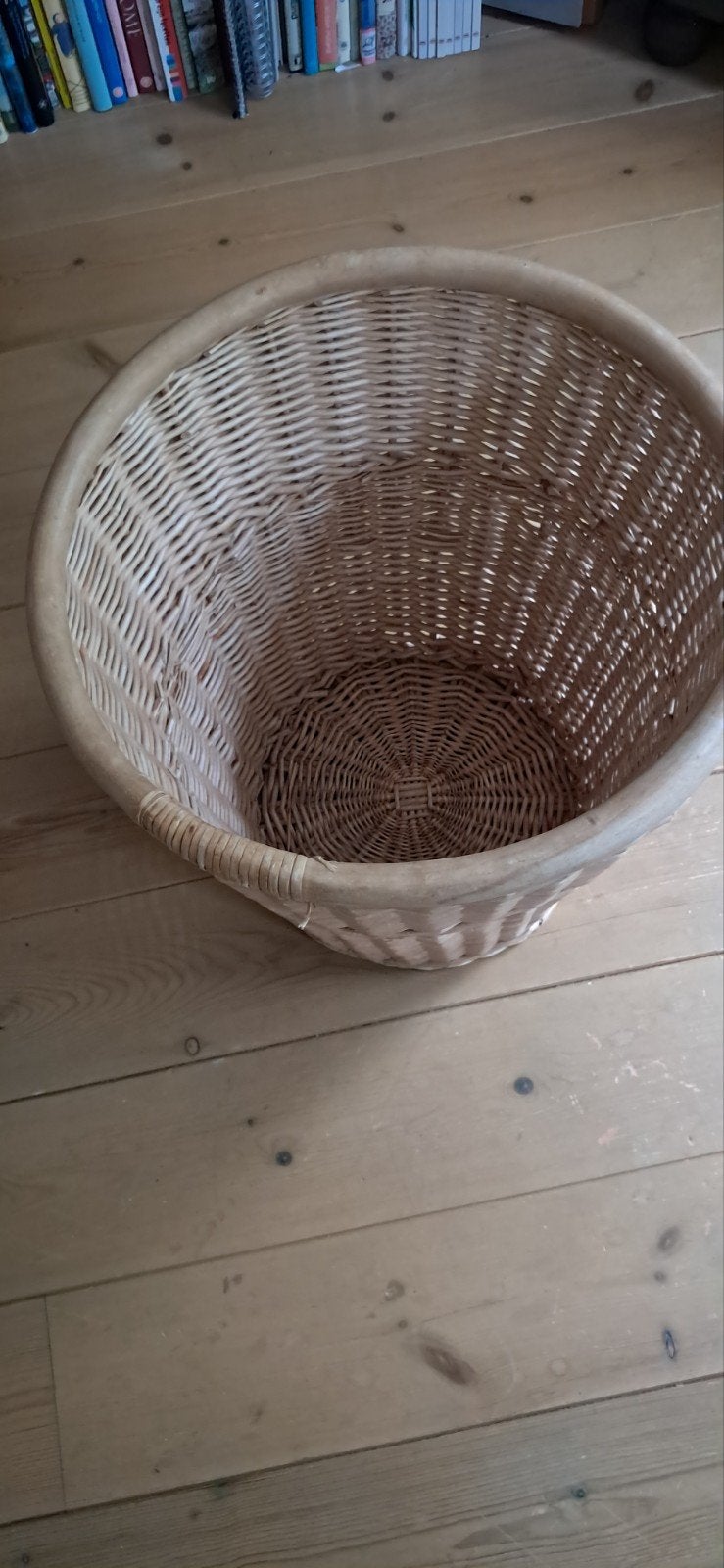Gevlochten rieten mand - Rond, Gevlochten, Mand, Rond, Nieuw