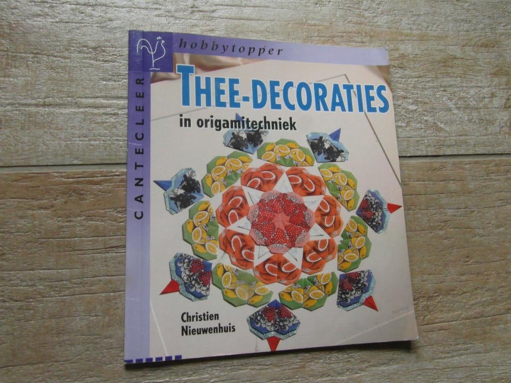 boekje: Theezakjes decoraties in origamitechniek, Hobby en Vrije tijd, Kaarten | Zelf maken, Gebruikt, Overige typen, Overige thema's