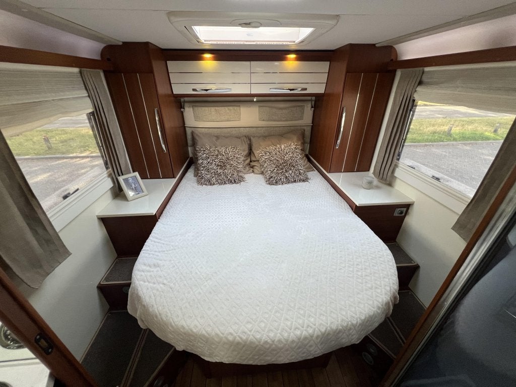 Mobilvetta Kea 63 P QUEENSBED + HEFBED MAXXFAN CAMERA, Overige merken, Fiat, 7 tot 8 meter, Bedrijf