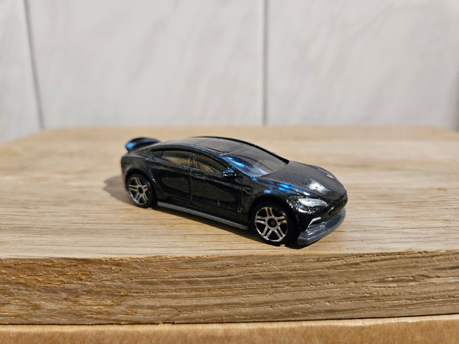 Hotwheels Hot Wheels Tesla Model S Zwart, Hobby en Vrije tijd, Modelauto's | Overige schalen, Ophalen of Verzenden, Auto