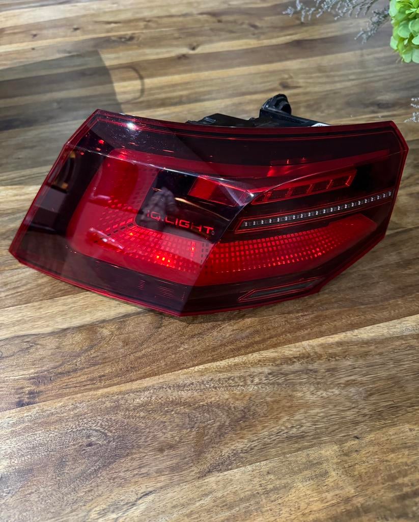 IQ Light - Achterlicht Golf 8 VIII verlichting links, Auto-onderdelen, Verlichting, Ophalen of Verzenden, Gebruikt, Volkswagen
