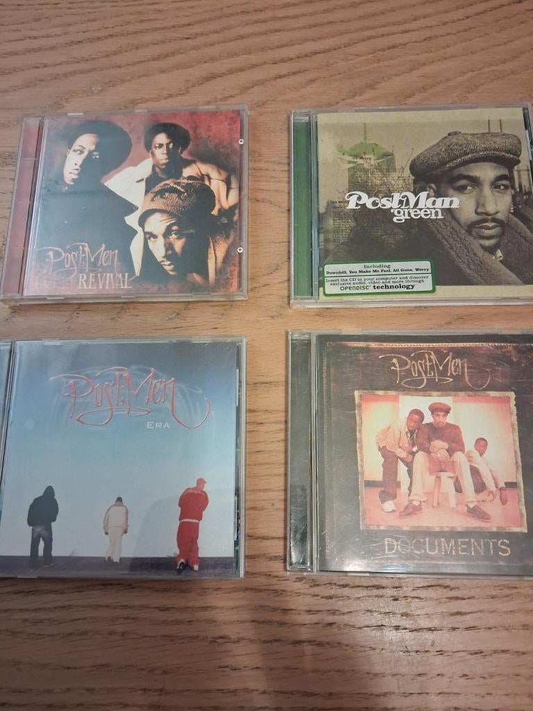 Postman 4 albums, Verzenden, Zo goed als nieuw