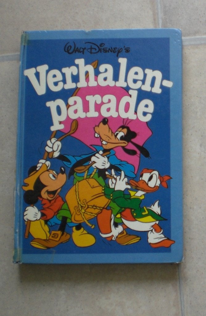 kinderboek Walt Disney's VERHALENPARADE, Ophalen of Verzenden, Overige figuren, Gebruikt, Overige typen
