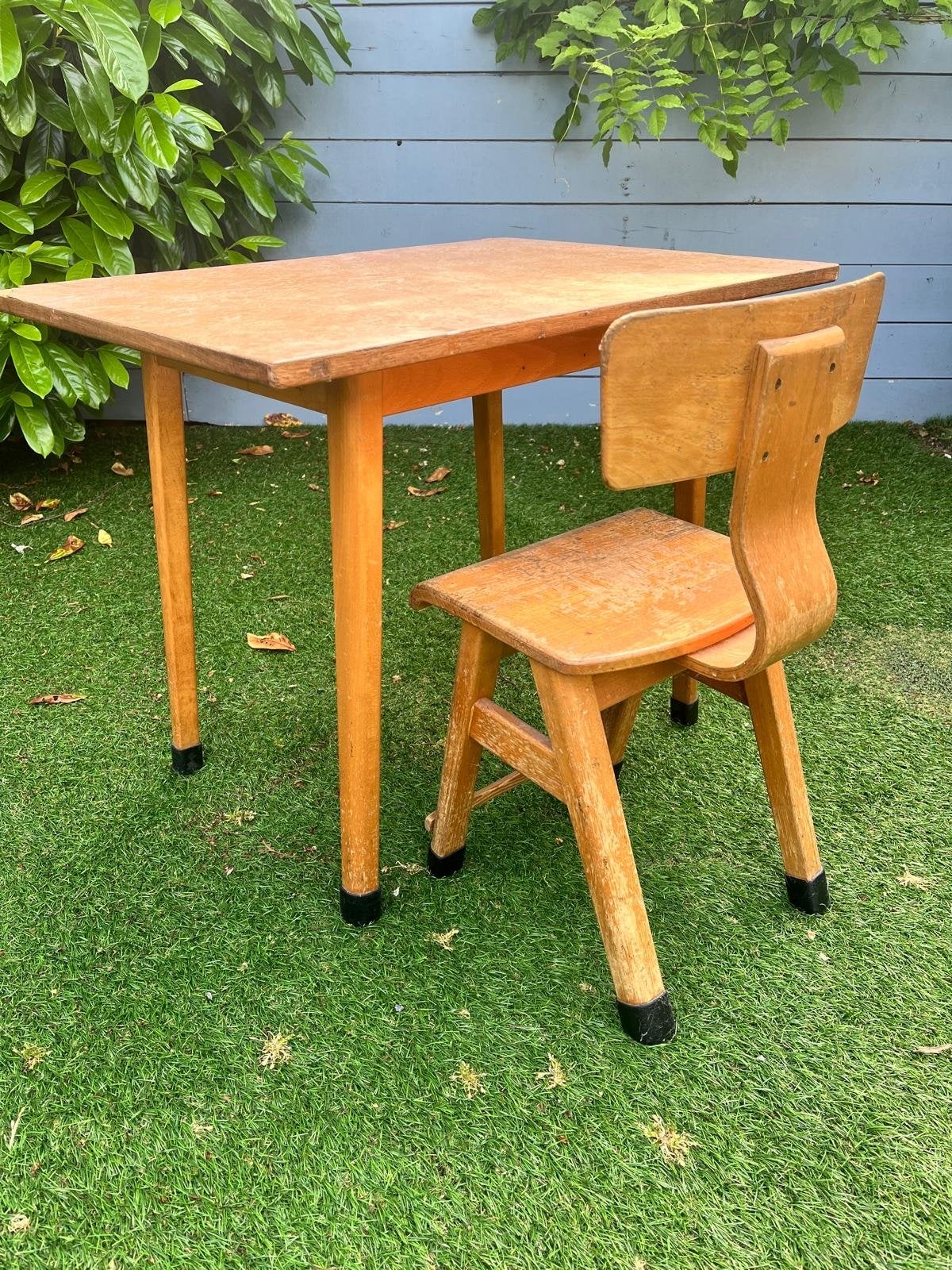 Vintage jaren '50-'60 schooltafeltje en stoeltje, Ophalen