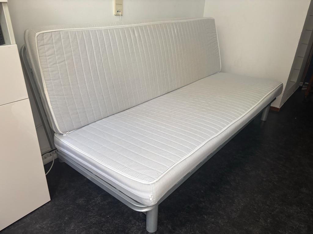 IKEA Beddinge slaapbank met matras en opbergbak, Huis en Inrichting, Ophalen, Gebruikt, Tweepersoons, 140 cm