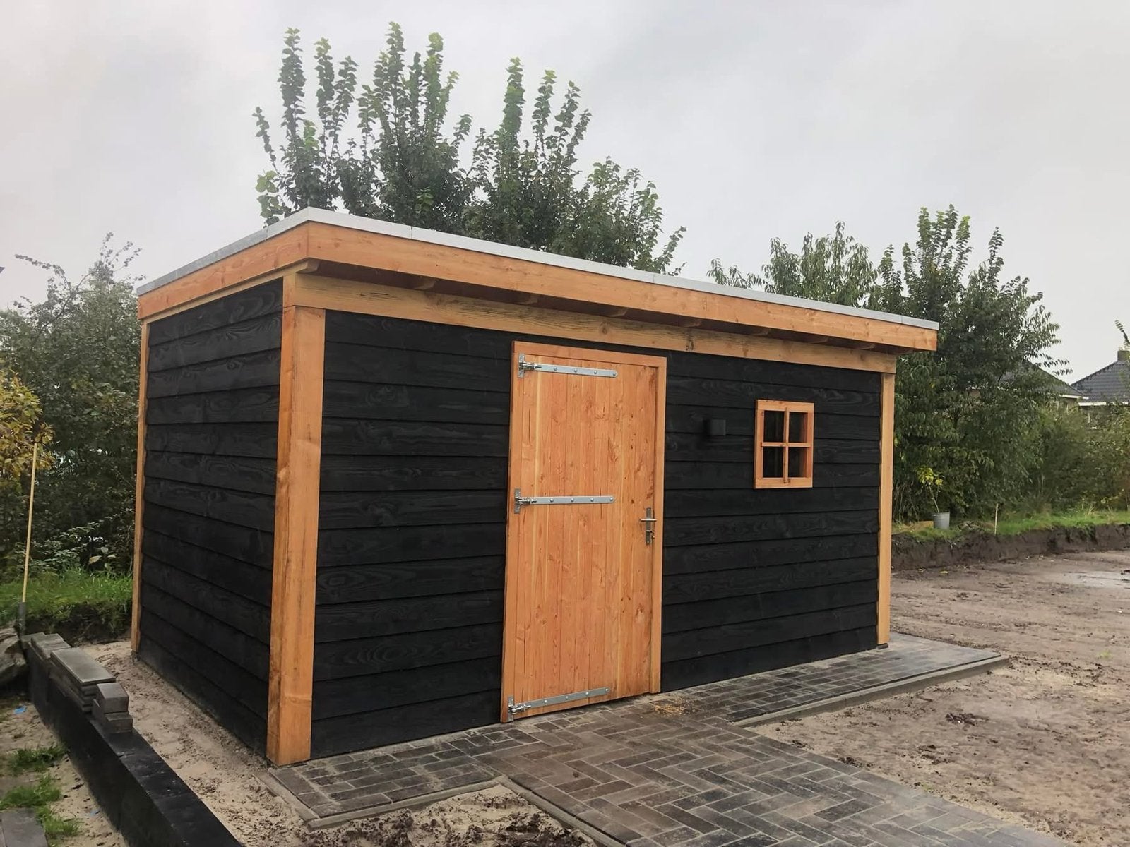 Douglas enkele deur 95x203cm met kozijn en beslag, Ophalen of Verzenden, Nieuw, 180 tot 250 cm, Planken