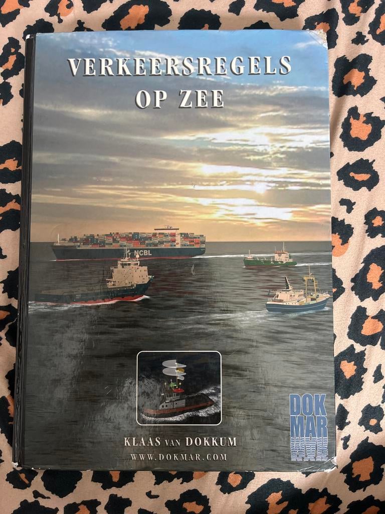 Verkeersregels op Zee - Klaas van Dokkum, Boeken, Ophalen of Verzenden, Zo goed als nieuw, Overige onderwerpen