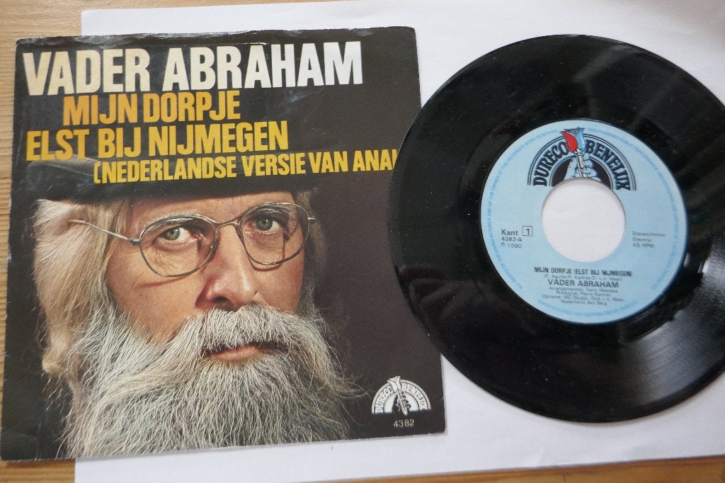 Single:  Vader Abraham – Mijn Dorpje Elst Bij Nijmegen, Cd's en Dvd's, Gebruikt, Overige formaten, Ophalen of Verzenden, Levenslied of Smartlap