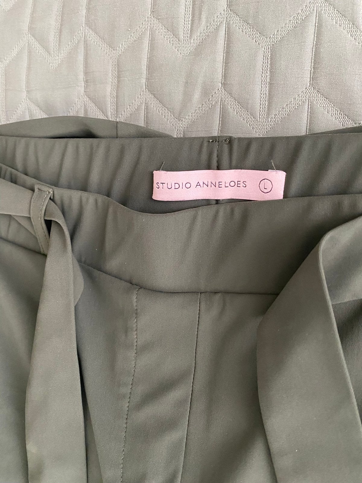 Zgan studio Anneloes broek L, Kleding | Dames, Broeken en Pantalons, Maat 42/44 (L), Ophalen of Verzenden, Zo goed als nieuw, Lang