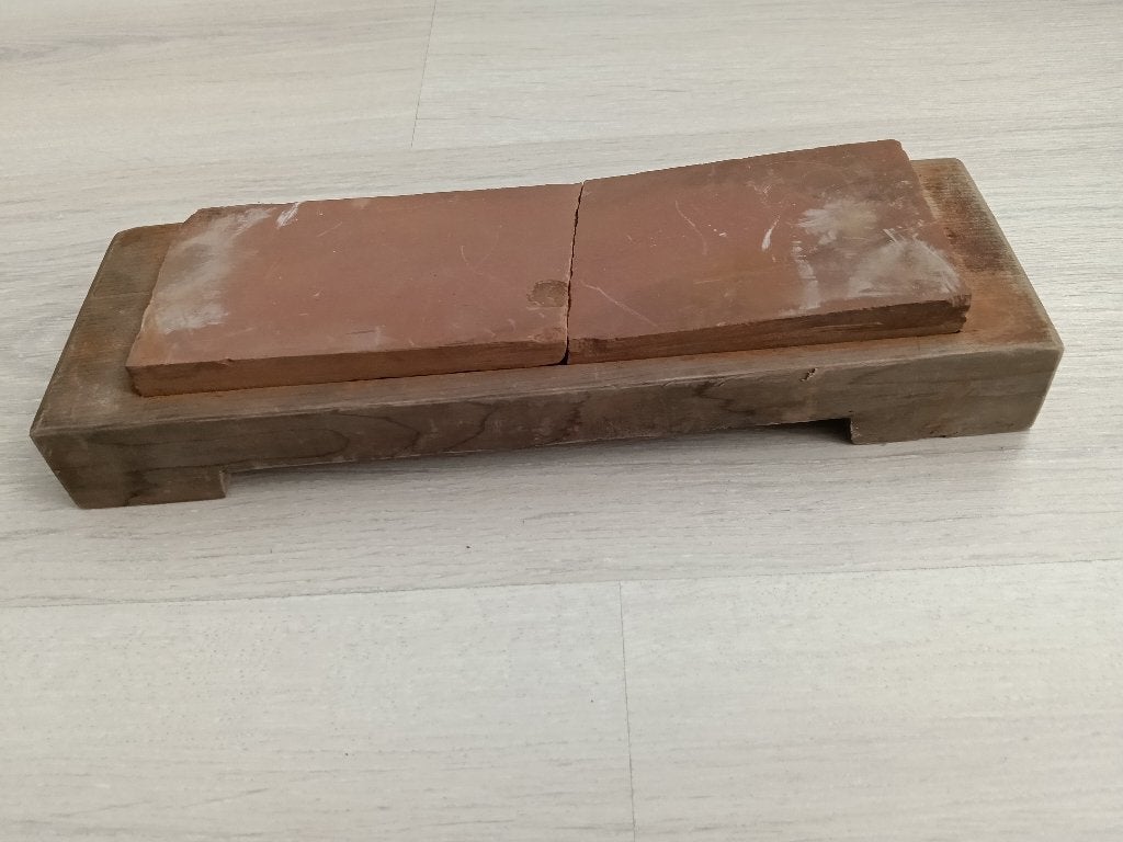 Japanse natuurlijke wetsteen , fijn grade., Ophalen of Verzenden, Gebruikt