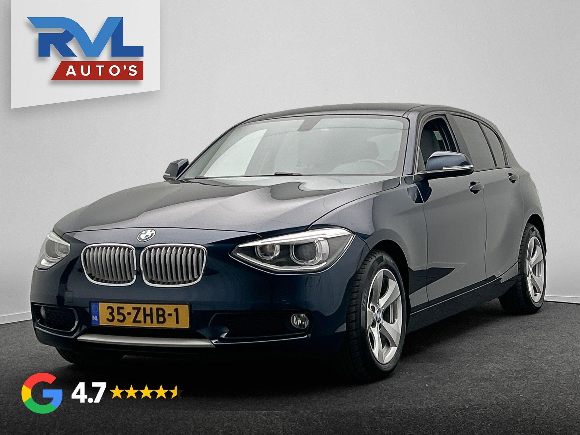BMW 1-serie 116i Upgrade Edition | Origineel NL | Trekhaak |, Euro 5, Gebruikt, Beige, 4 cilinders