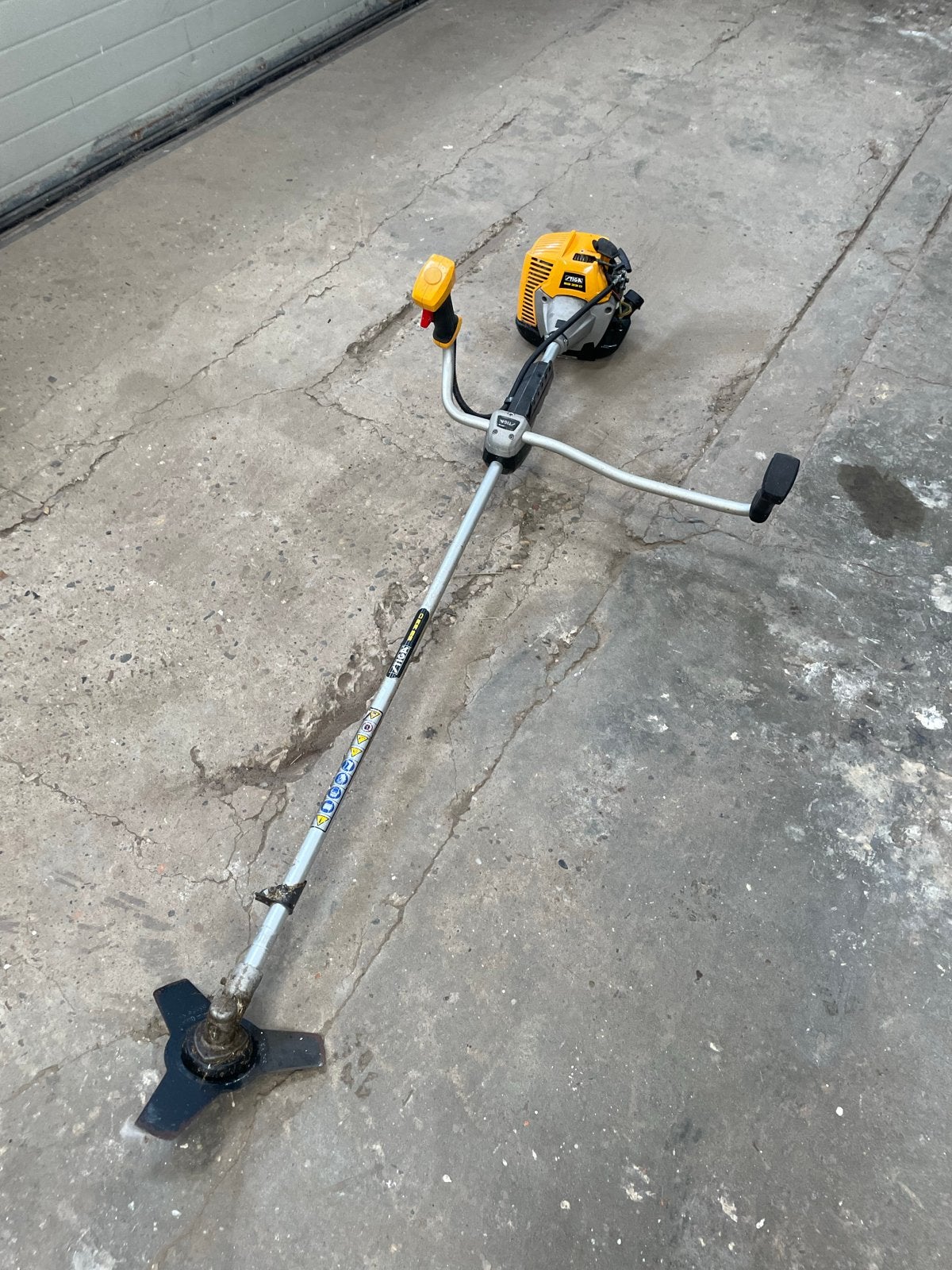 Stiga SB 33 D Benzine Bosmaaier - Gebruikt, Ophalen, Gebruikt, 10 tot 30 cm, Benzine