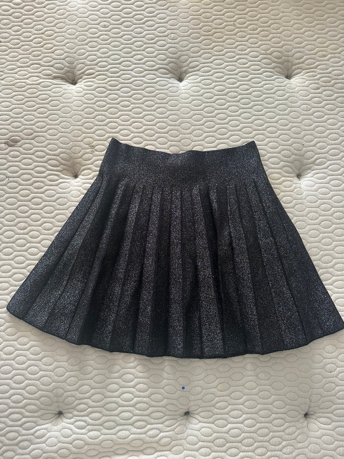 Nieuwe zwarte en zilveren glitter rokje - maat M/L, Maat 38/40 (M), Zwart, Nieuw, Ophalen of Verzenden