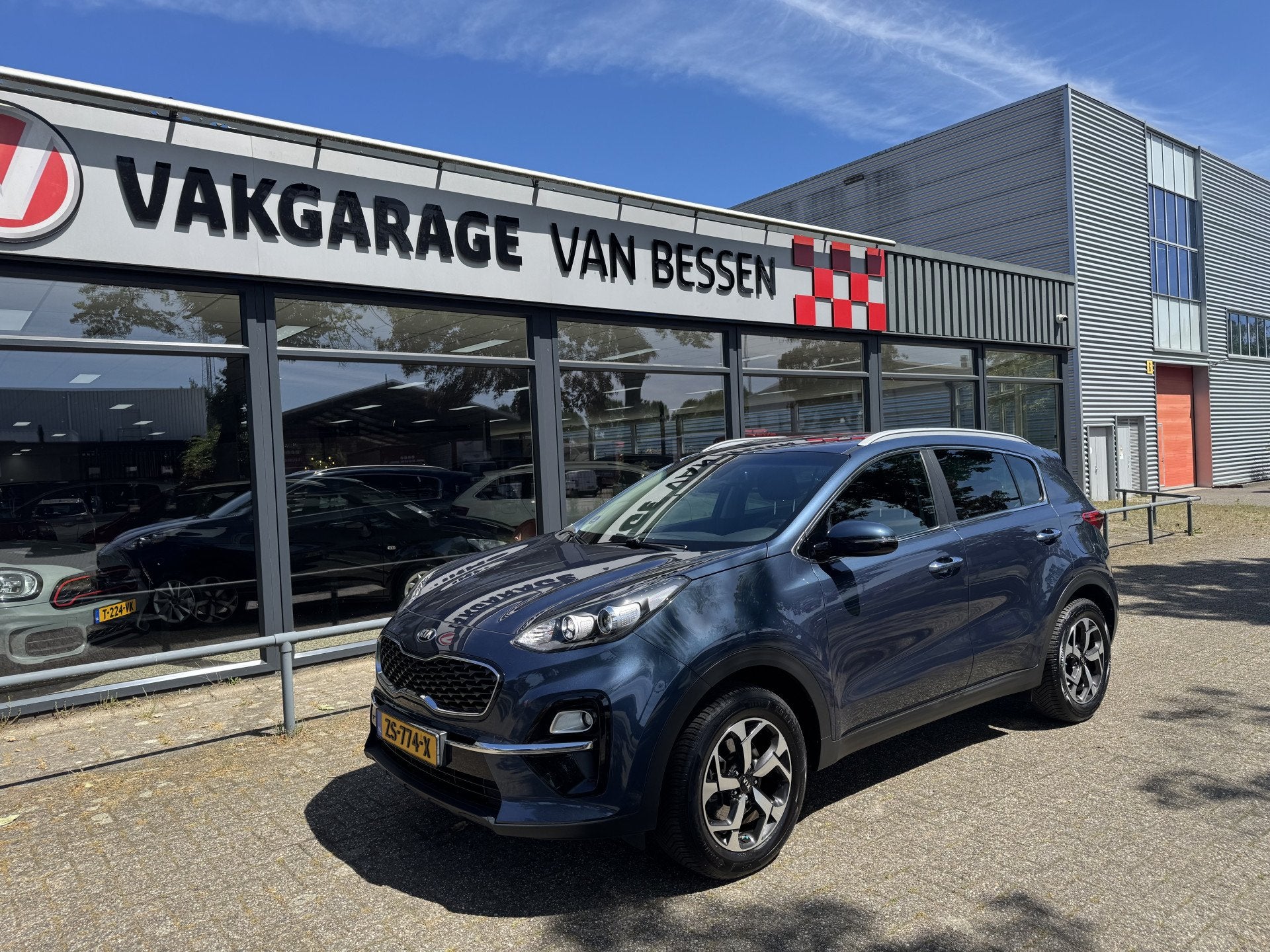 Kia Sportage 1.6 GDI DynamicLine CAMERA-TREKHAAK-CARPLAY, Auto's, Voorwielaandrijving, Stof, Gebruikt, 4 cilinders