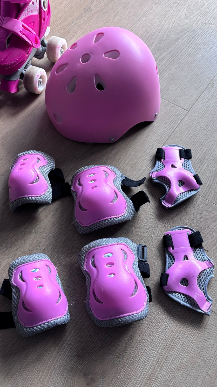Beschermset rolschaatsen/skates XS (5-7 jaar) + ongebruikte, Ophalen of Verzenden, Zo goed als nieuw, Kinderen