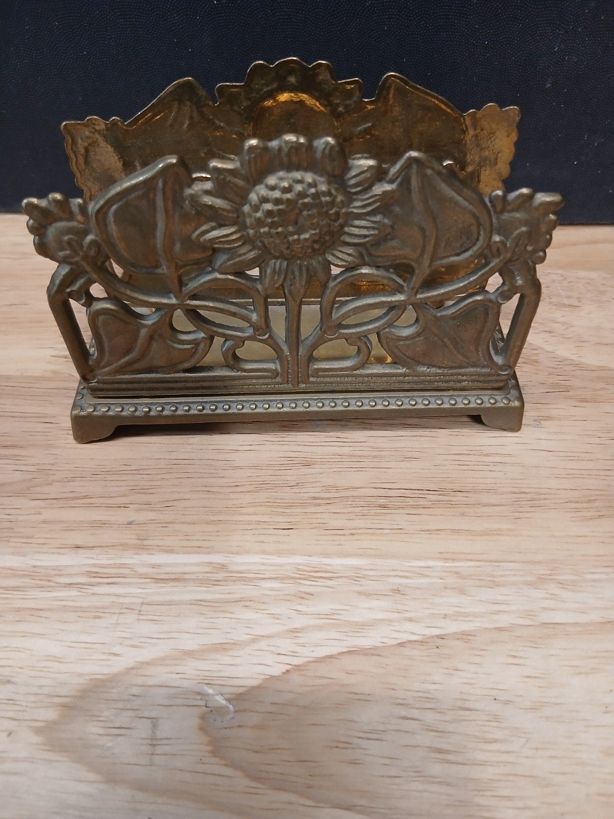 Antieke Messing Servethouder met Zonnebloem Design, Ophalen of Verzenden