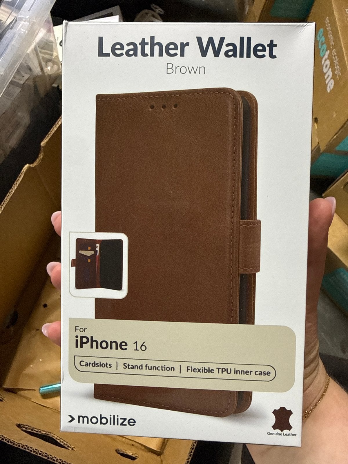 Mobilize Leren Wallet Hoesje Bruin voor iPhone 16, Krasbestendig, Mobilize, IPhone 16, Bruin