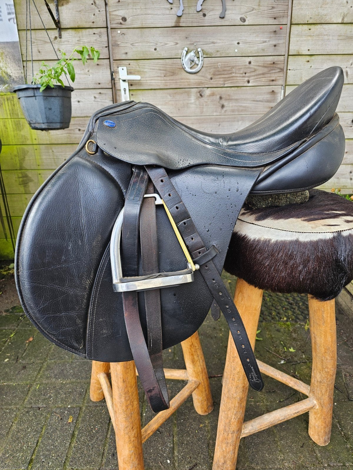 Zadel en diverse paardenspullen, Dieren en Toebehoren, Ophalen of Verzenden, Overige soorten