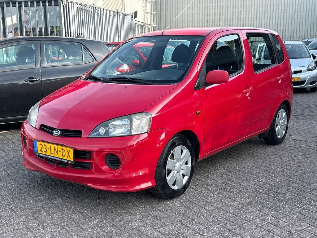 Daihatsu Young RV Gereserveerd!, Auto's, Stof, Gebruikt, 31 €/maand, 4 cilinders
