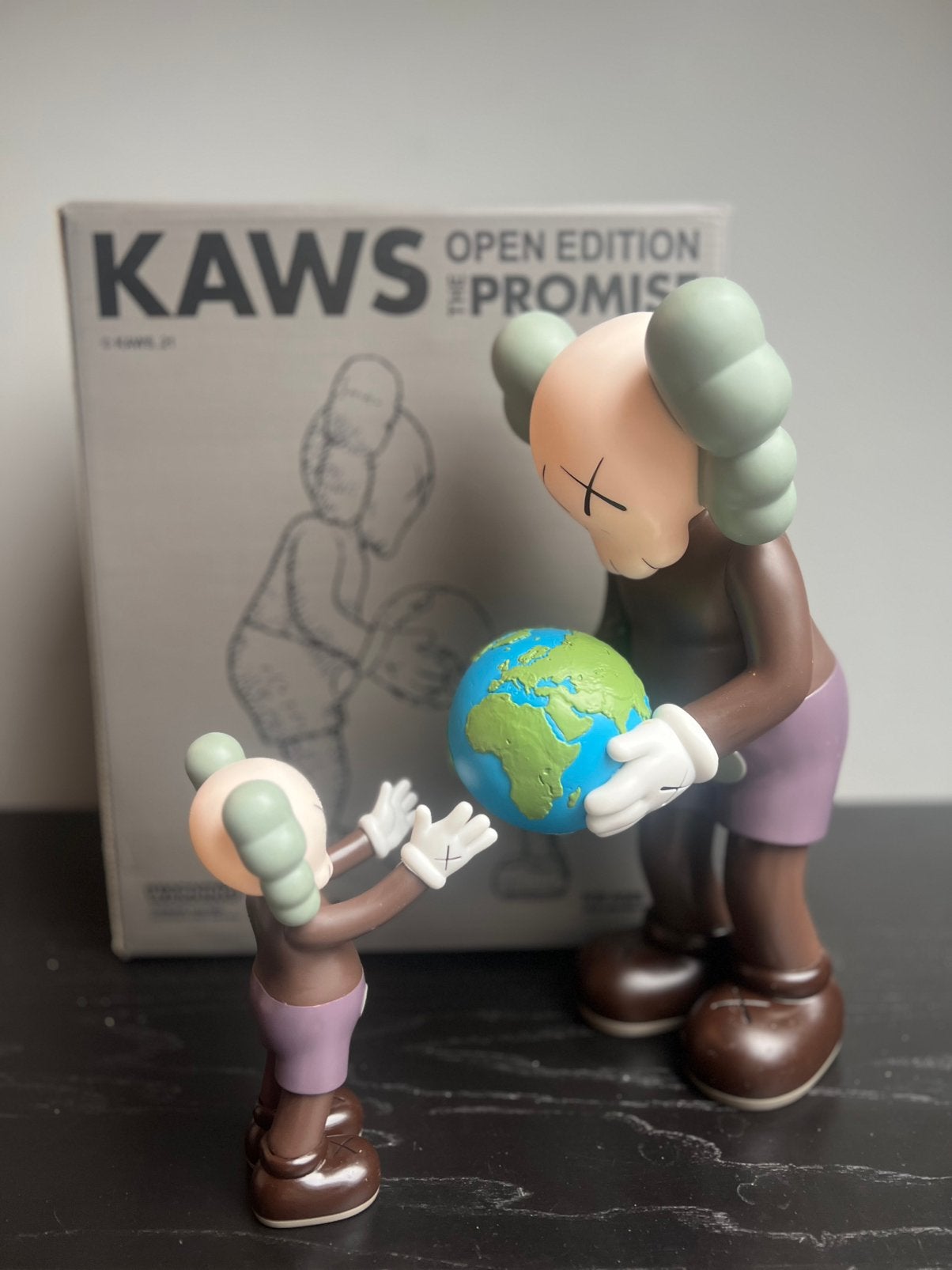 Kaws “The Promise”, Verzamelen, Ophalen of Verzenden, Nieuw