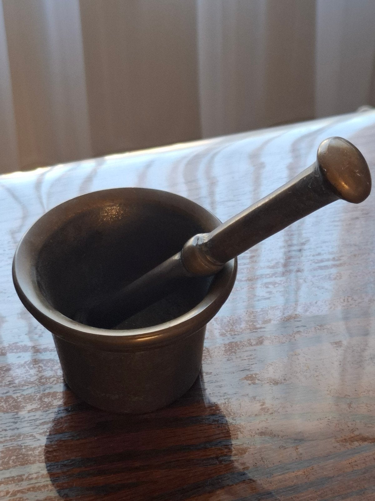 Antieke bronzen vijzel met bijpassende stamper, Ophalen of Verzenden