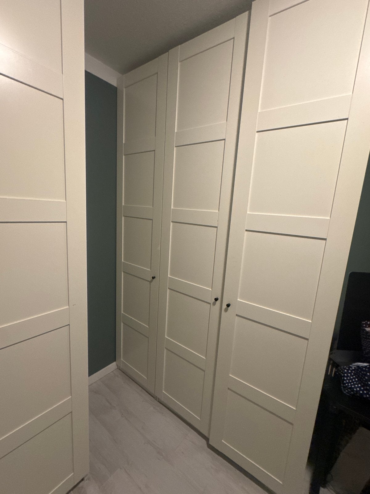 IKEA PAX Kledingkast - Compleet met planken en hangruimte, 100 tot 150 cm, 200 cm of meer, Ophalen of Verzenden, Zo goed als nieuw