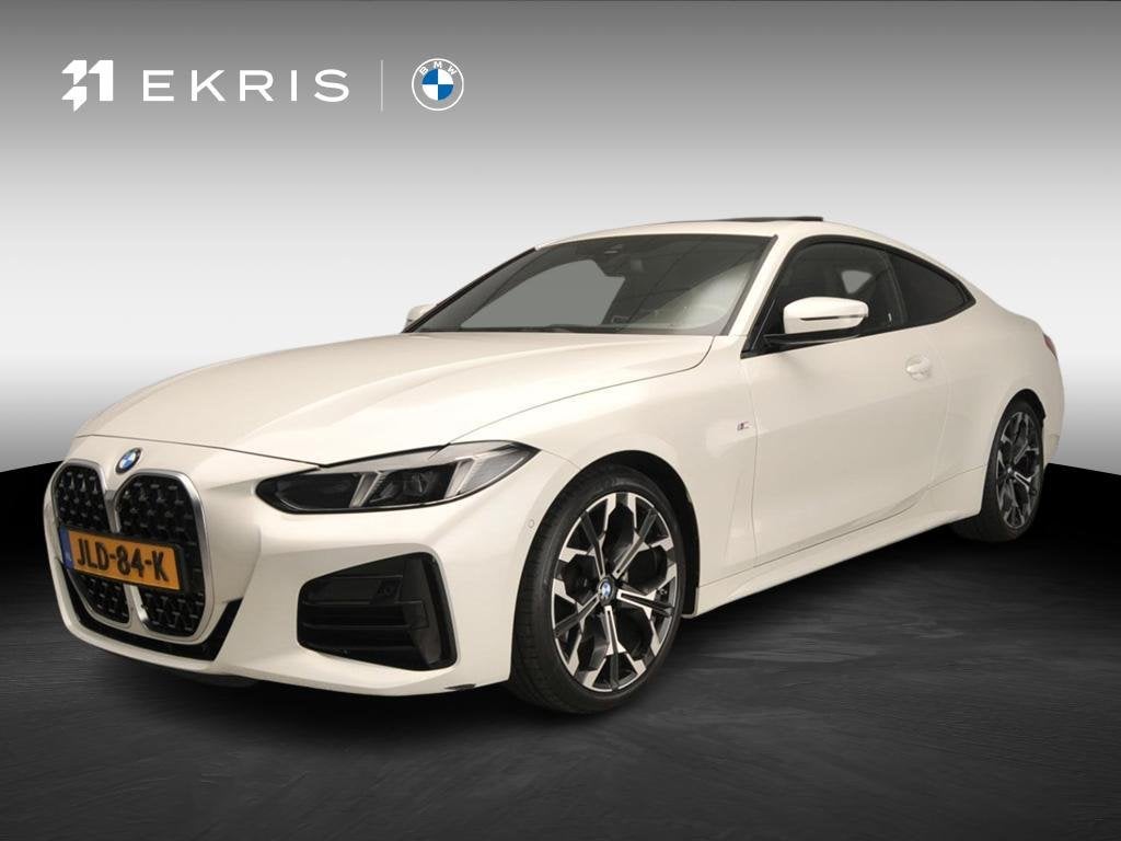 BMW 4 Serie Coupé 420i | M-Sportpakket | LED | Navigatie |