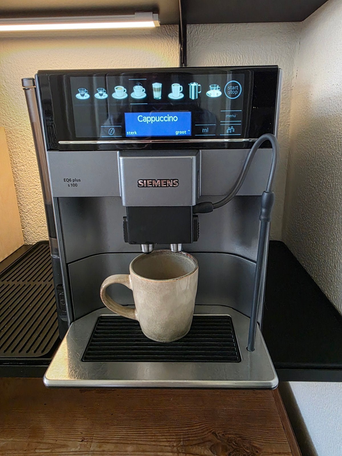 Z.G.A.N Siemens EQ.6 S100 Koffiemachine - Volautomatisch, Witgoed en Apparatuur, Koffiezetapparaten, Ophalen, Koffiemachine, Koffiebonen