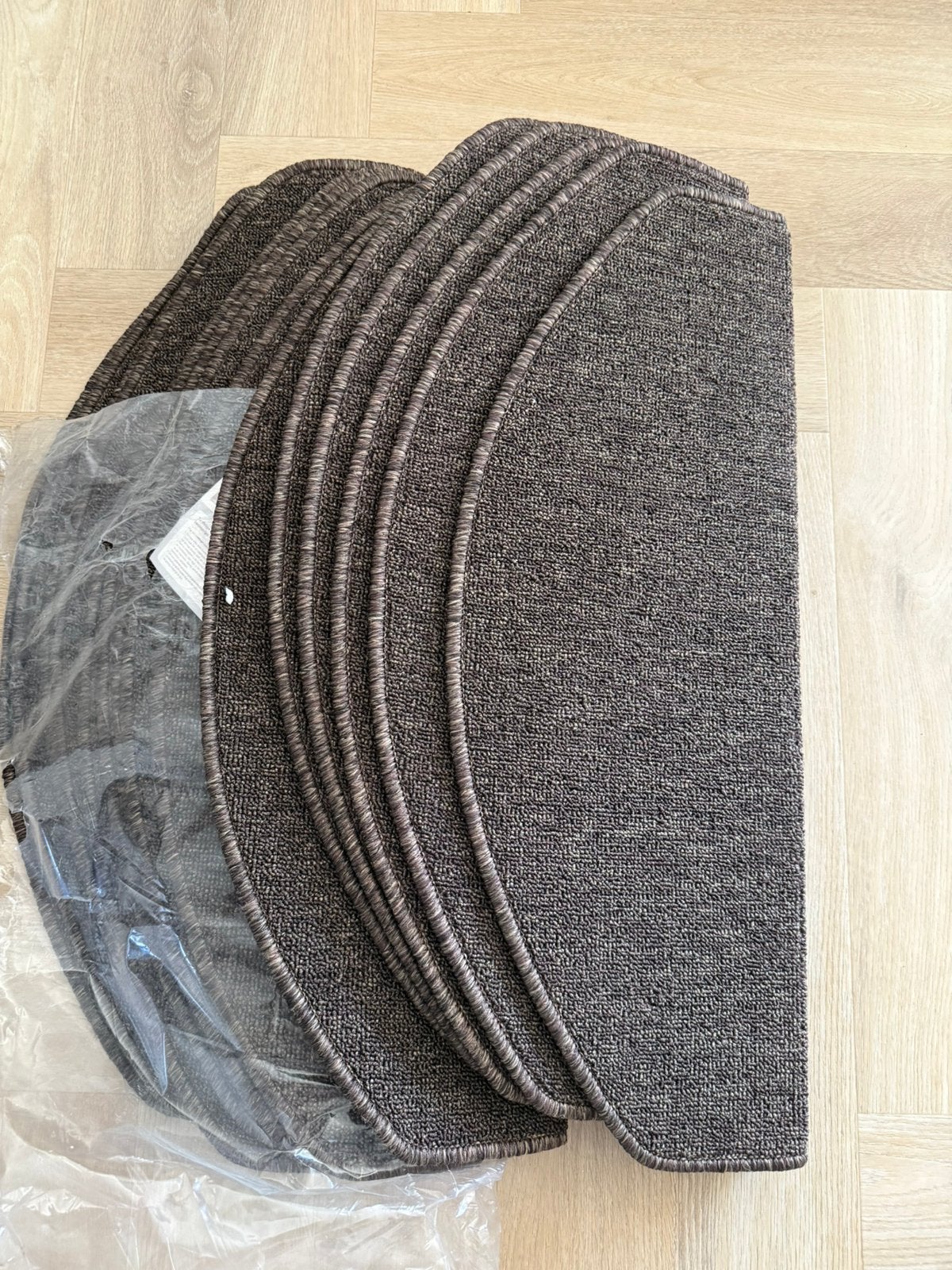 Set trapmatten, Bruin, 75 m² of meer, Nieuw, Ophalen