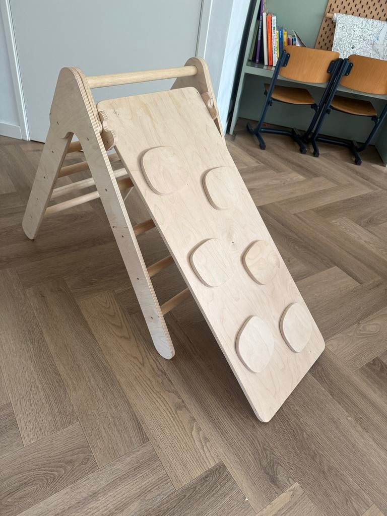Montessori Klimdriehoek met Helling - Berkenhout, Ophalen, Zo goed als nieuw, Bouwen