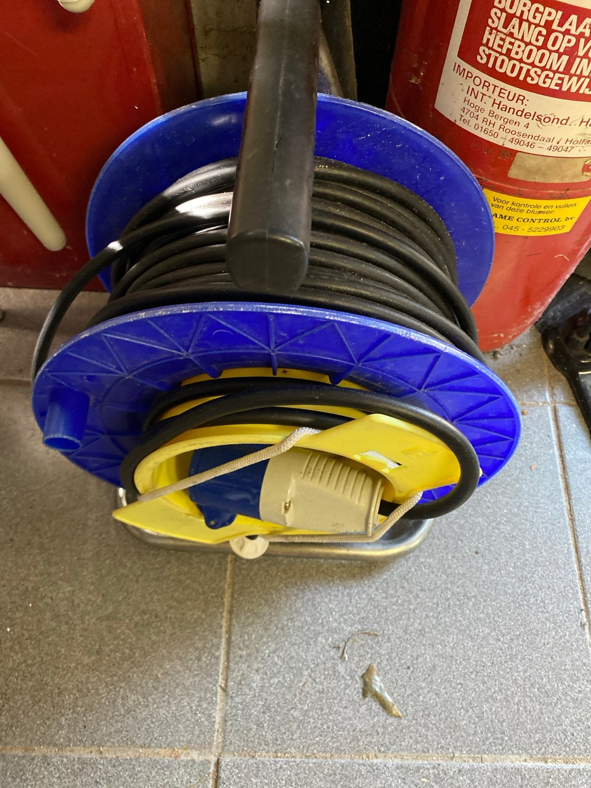 Camping haspel met 16A CEE stekkers, IP44, Ophalen, Gebruikt