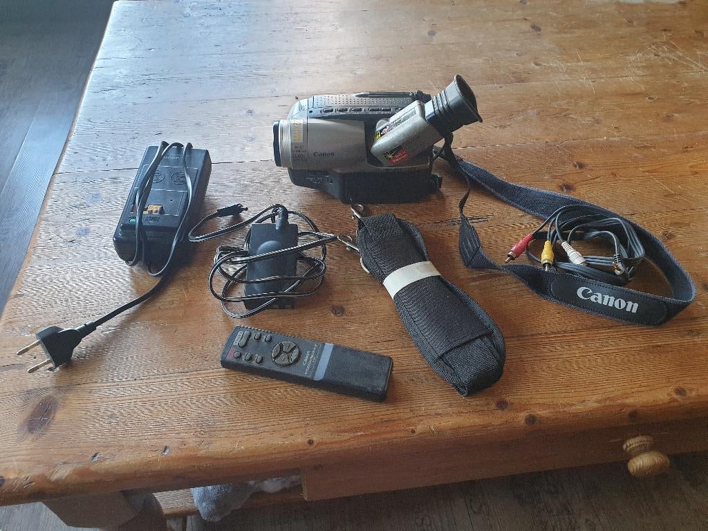 Video camcorder canon, Audio, Tv en Foto, Videocamera's Digitaal, Ophalen, Mini dv, Gebruikt, Canon