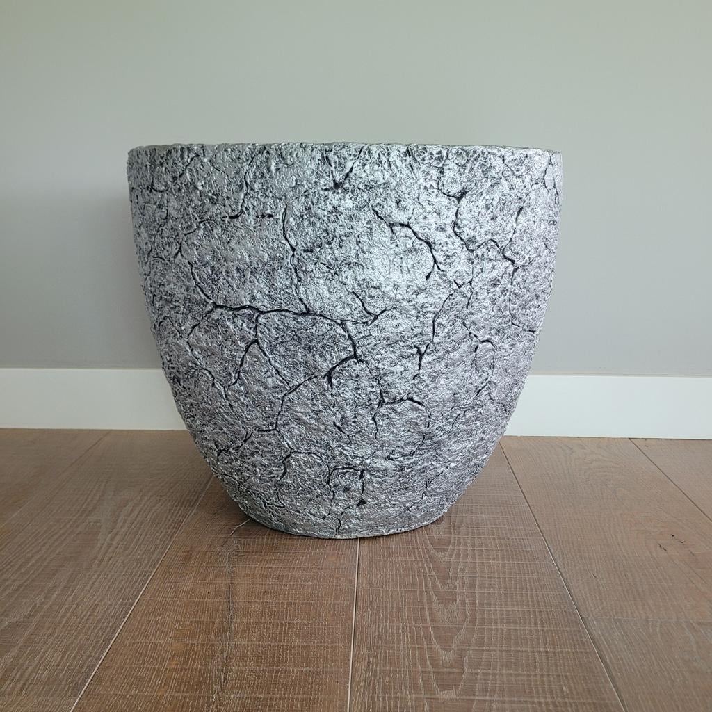 Grote pot 50cm hoog Steen, Tuin en Terras, 40 cm of meer, Rond, Ophalen of Verzenden, Zo goed als nieuw