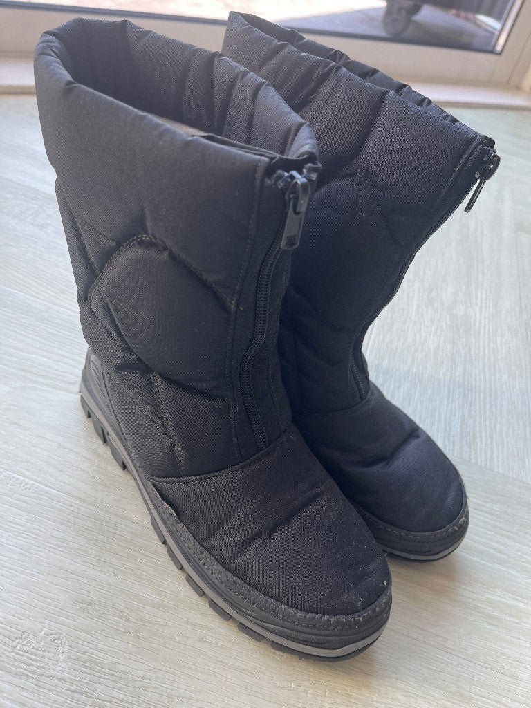 Moonboots maat 37, Ophalen, Jongen of Meisje, Onbekend, Laarzen