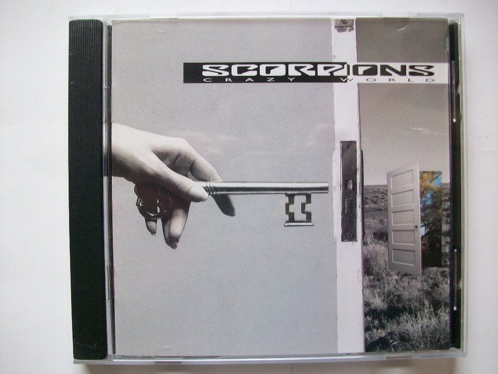 cd  SCORPIONS - Crazy World, Ophalen of Verzenden, Zo goed als nieuw, Poprock, Album