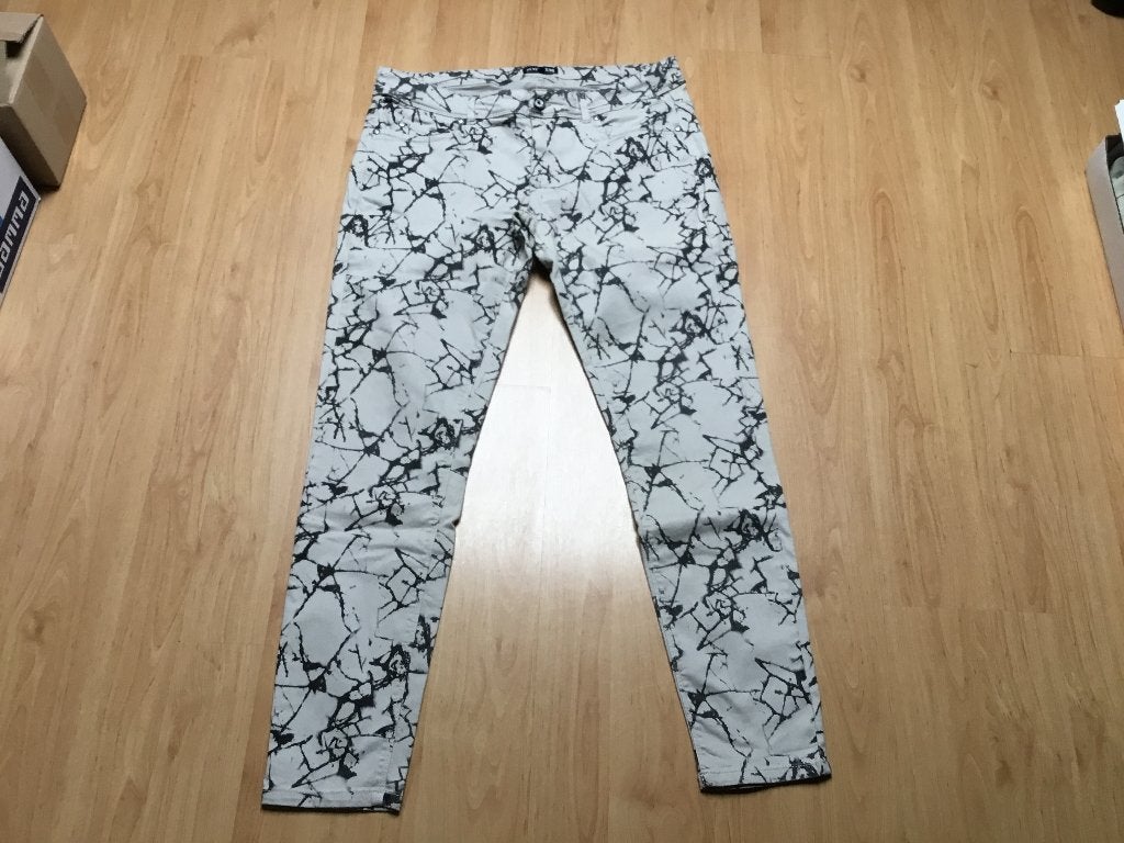 Leuke broek van superstar. Maat 44, Kleding | Dames, Zwart, Maat 42/44 (L), Ophalen of Verzenden, Zo goed als nieuw
