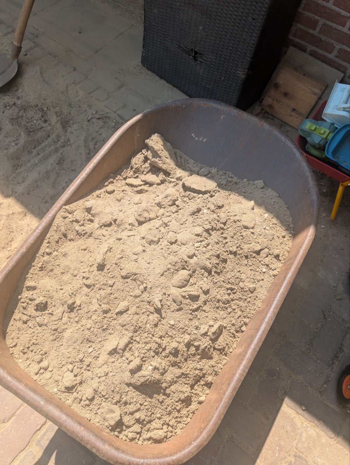 Gratis opvulzand, ongeveer 2 a 3 m3, Tuin en Terras, Zand, Ophalen, Ophoogzand