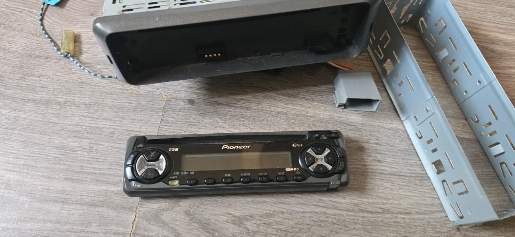 Pioneer DEH-1300R, Ophalen of Verzenden, Gebruikt