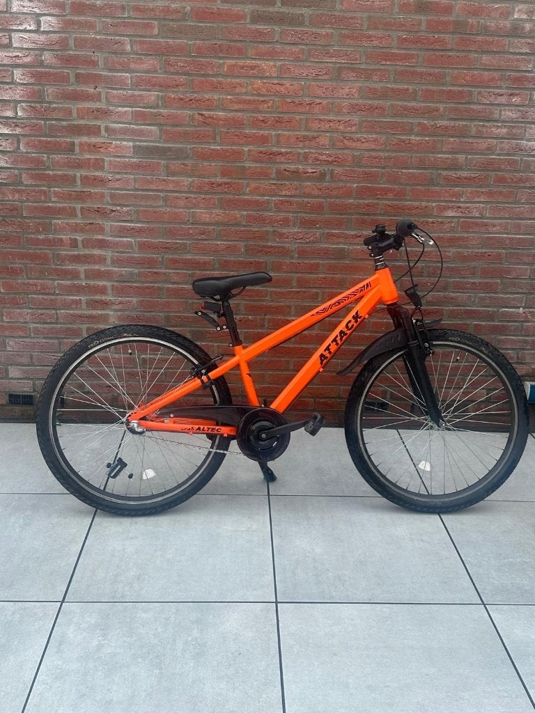 Altec Attack 26 inch jongensfiets | 3 versnellingen, Fietsen en Brommers, Fietsen | Jongens, Altec, Gebruikt, Versnellingen, Ophalen