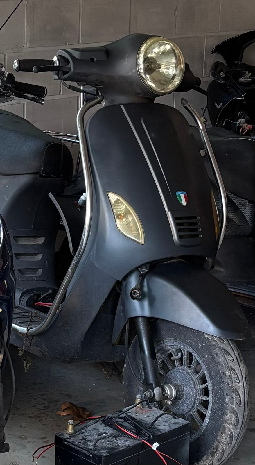 Italia scooter, Ophalen, Zo goed als nieuw, Uitlaat, Overige merken