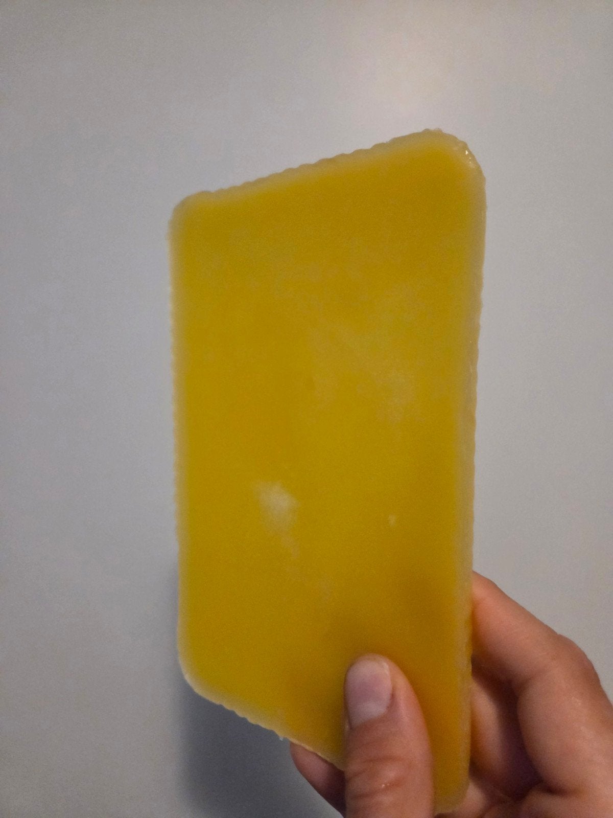 100% Pure Bijenwas / Ontzegelwas – Goudgeel & Schoon (€25,-/