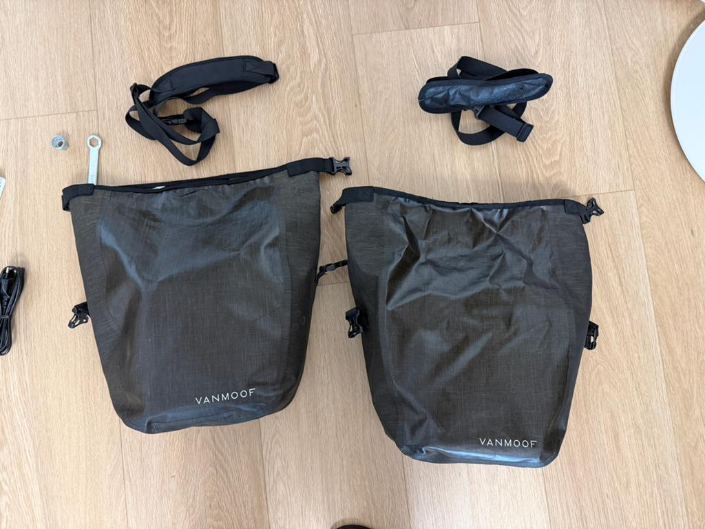 VanMoof fietstasen, Ophalen of Verzenden, Zo goed als nieuw