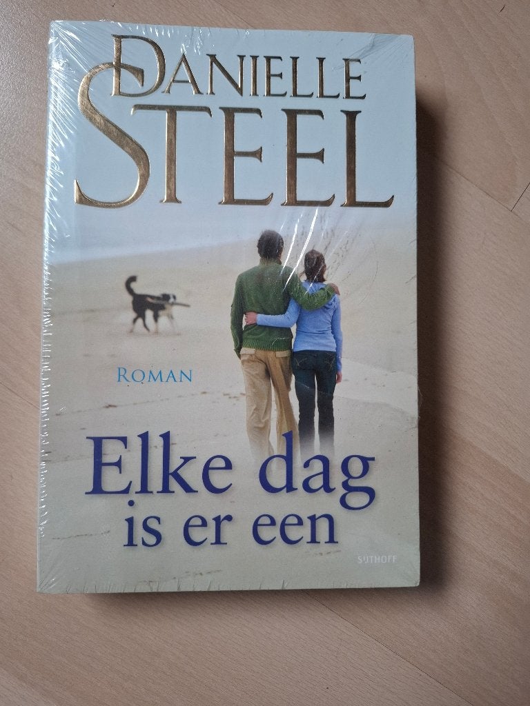 Danielle Steel, Ophalen of Verzenden, Zo goed als nieuw, Danielle Steel, Nederland